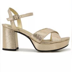 Reaction Kenneth Cole Metallic Gold Platform Sandals